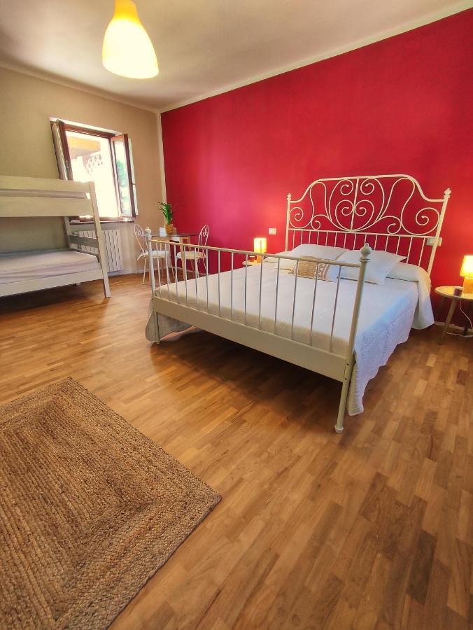 Vila La Tomatica In Commedia Mongardino Exteriér fotografie